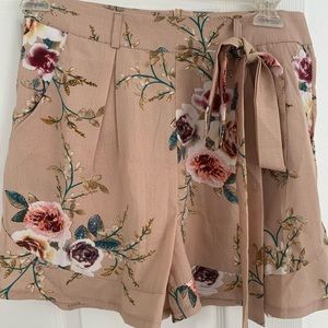 Floral shorts with belt tie